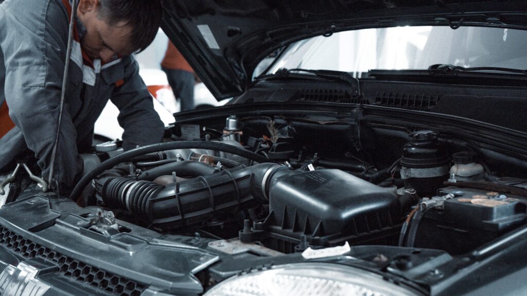 Agentes de IA para concesionarios y talleres automotrices en Ecuador
